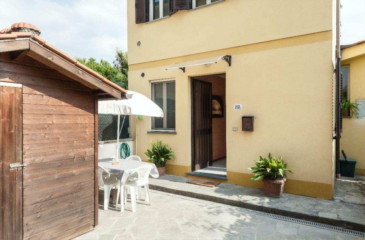 La Casina Gialla Independent House - Near The Walls Лукка Экстерьер фото